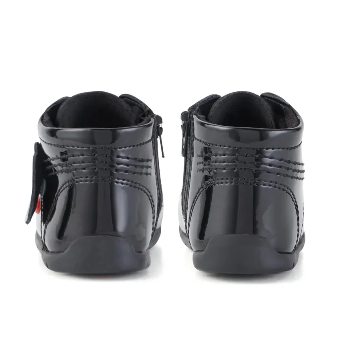 Botas Kick Hi B Hi Zip de charol para bebé, en negro