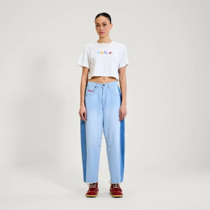 Camiseta clásica de cuello redondo Kickers para mujer, color blanco