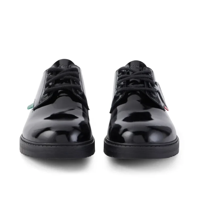 Finley Lo para mujer, piel charol, negro