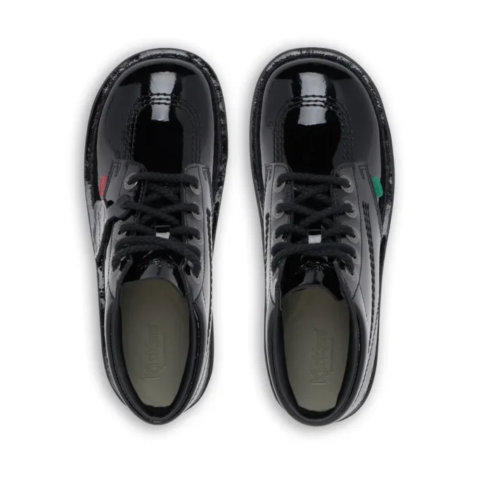 Kick Hi unisex para jóvenes en charol negro