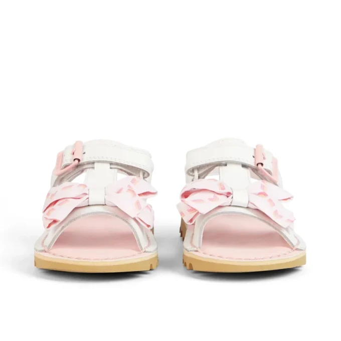 Kick Sandal para niñas pequeñas, de cuero blanco