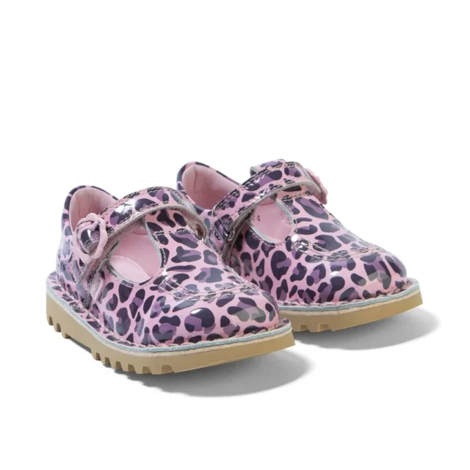 Kick T Bar para niñas pequeñas en charol leopardo rosa