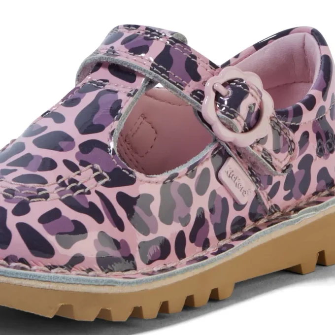 Kick T Bar para niñas pequeñas en charol leopardo rosa