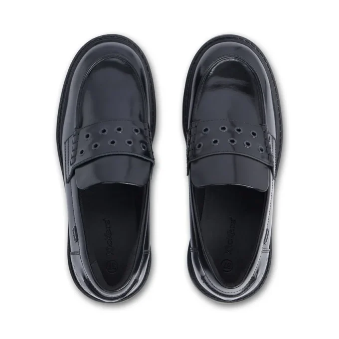 Mocasines Kori para mujer, con remaches, de cuero negro