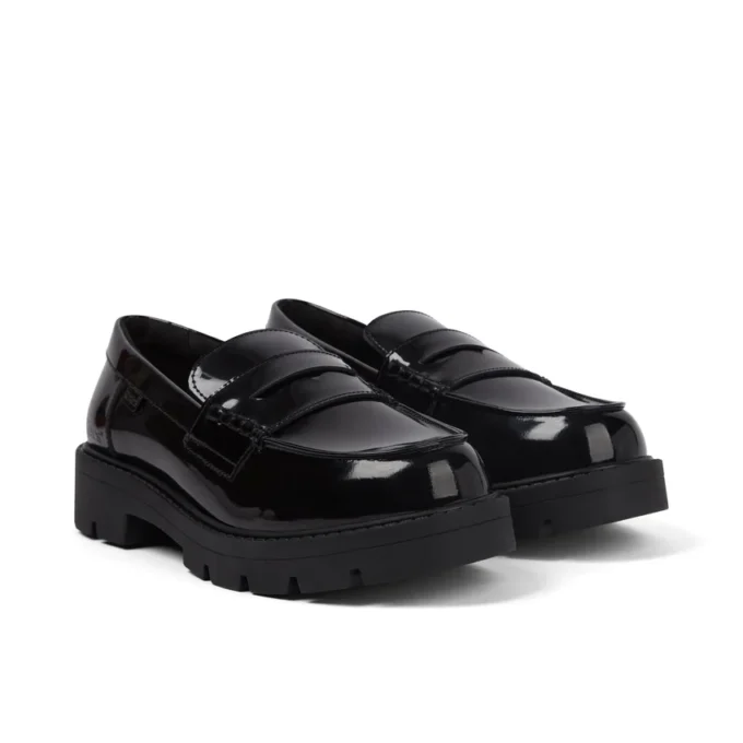 Mocasines Kori para mujer joven, charol negro