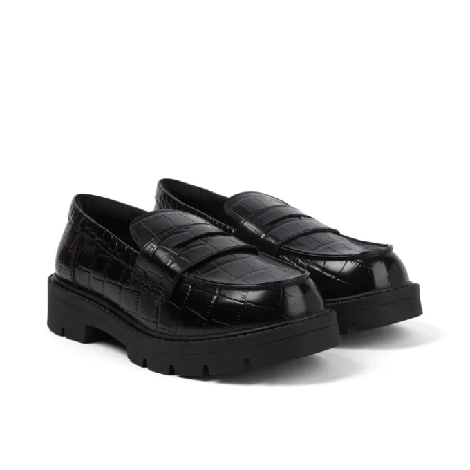 Mocasines Kori para mujer, piel de cocodrilo, negro