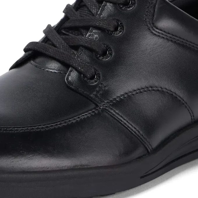 Troiko Lace de piel negra para hombre joven