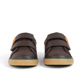 Zapatillas Tovni Twin ZigZag para niño pequeño, de piel marrón