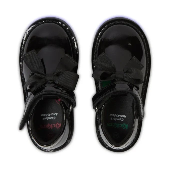 Zapatos de charol con lazo y barra en T Adlar para niñas, en negro
