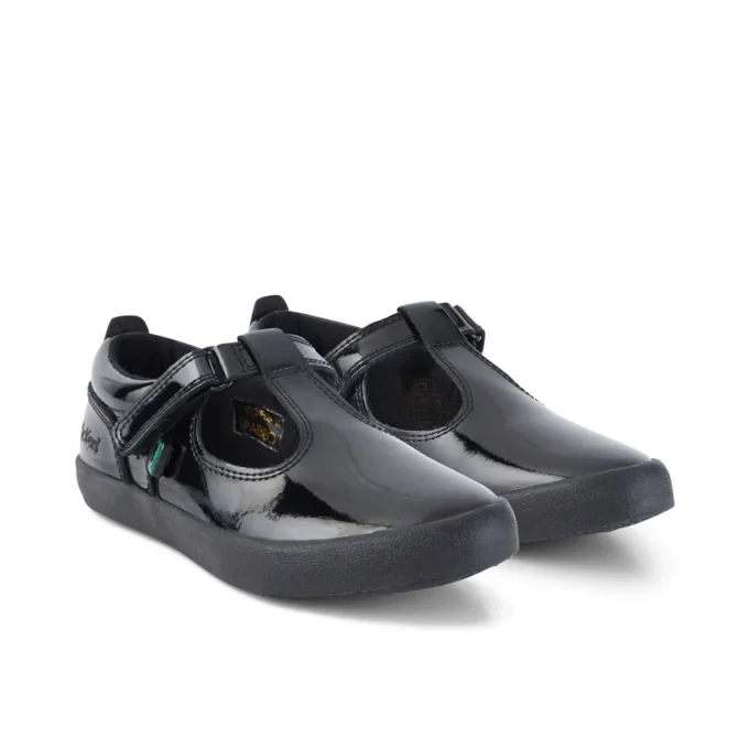 Zapatos Kariko T Bar de charol para niñas, color negro