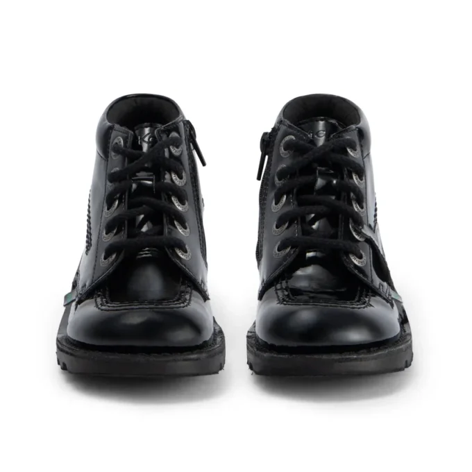 Zapatos Kick Hi Zip de piel sintética y charol para niñas, en color negro
