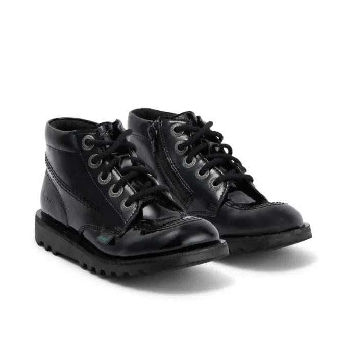 Zapatos Kick Hi Zip de piel sintética y charol para niñas, en color negro