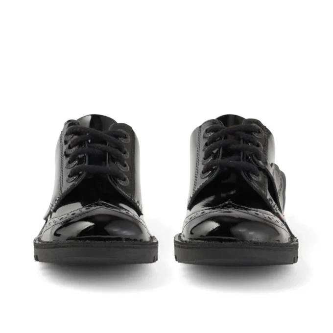 Zapatos Kick Lo para mujer joven, estilo brogue, de charol negro