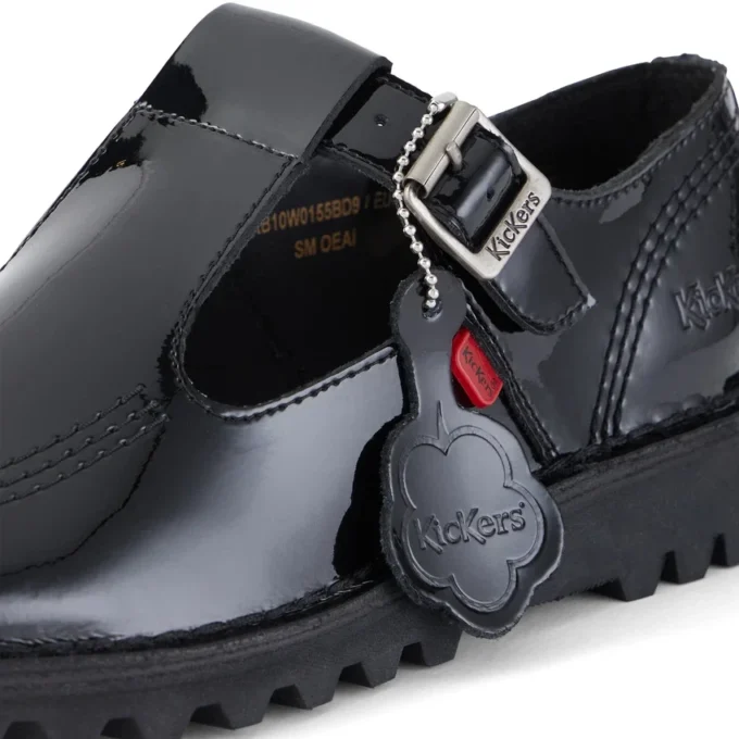 Zapatos Kick T-Bar de charol para mujer, color negro