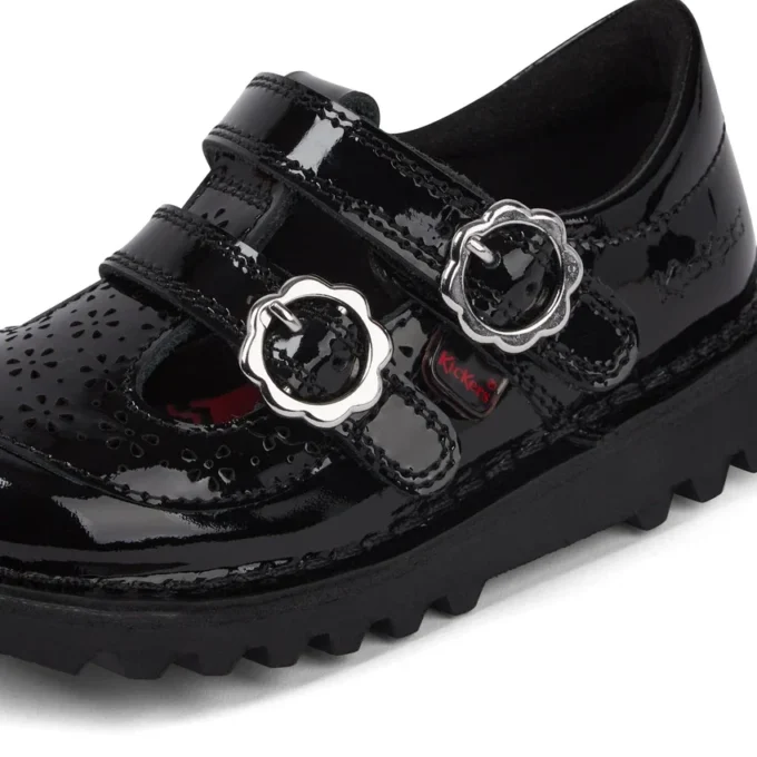 Zapatos Kick T-Bar para niñas pequeñas en charol negro