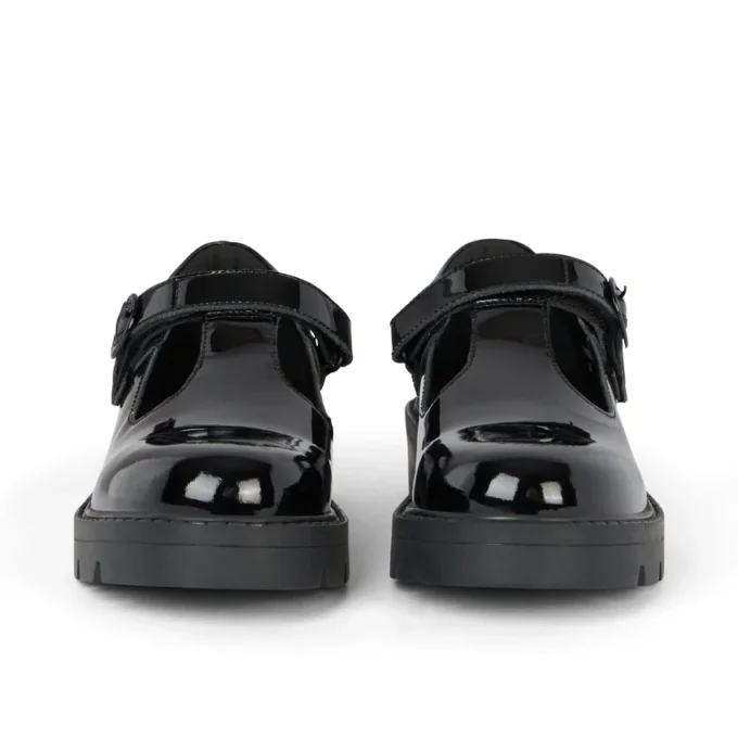 Zapatos Kori T Bar de charol para niñas, en negro